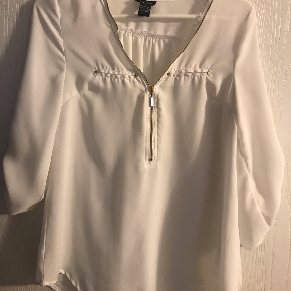 Rue 21 White Blouse